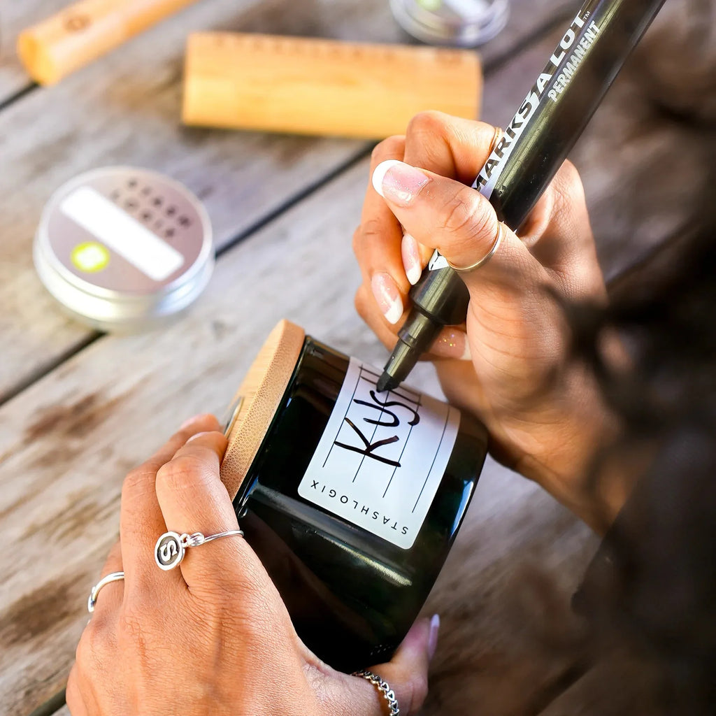 Medium - SmartJar